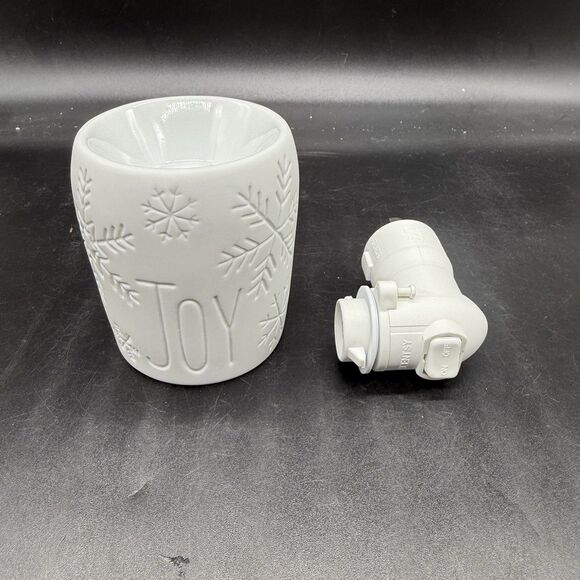 SCENTSY PLUG IN WARMERS Spirit Of Joy Christmas Snowflake Tested Working - Picture 1 of 4